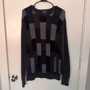 Vintage Dockers Men's Black and Gray Checkered Sweater. Size XL